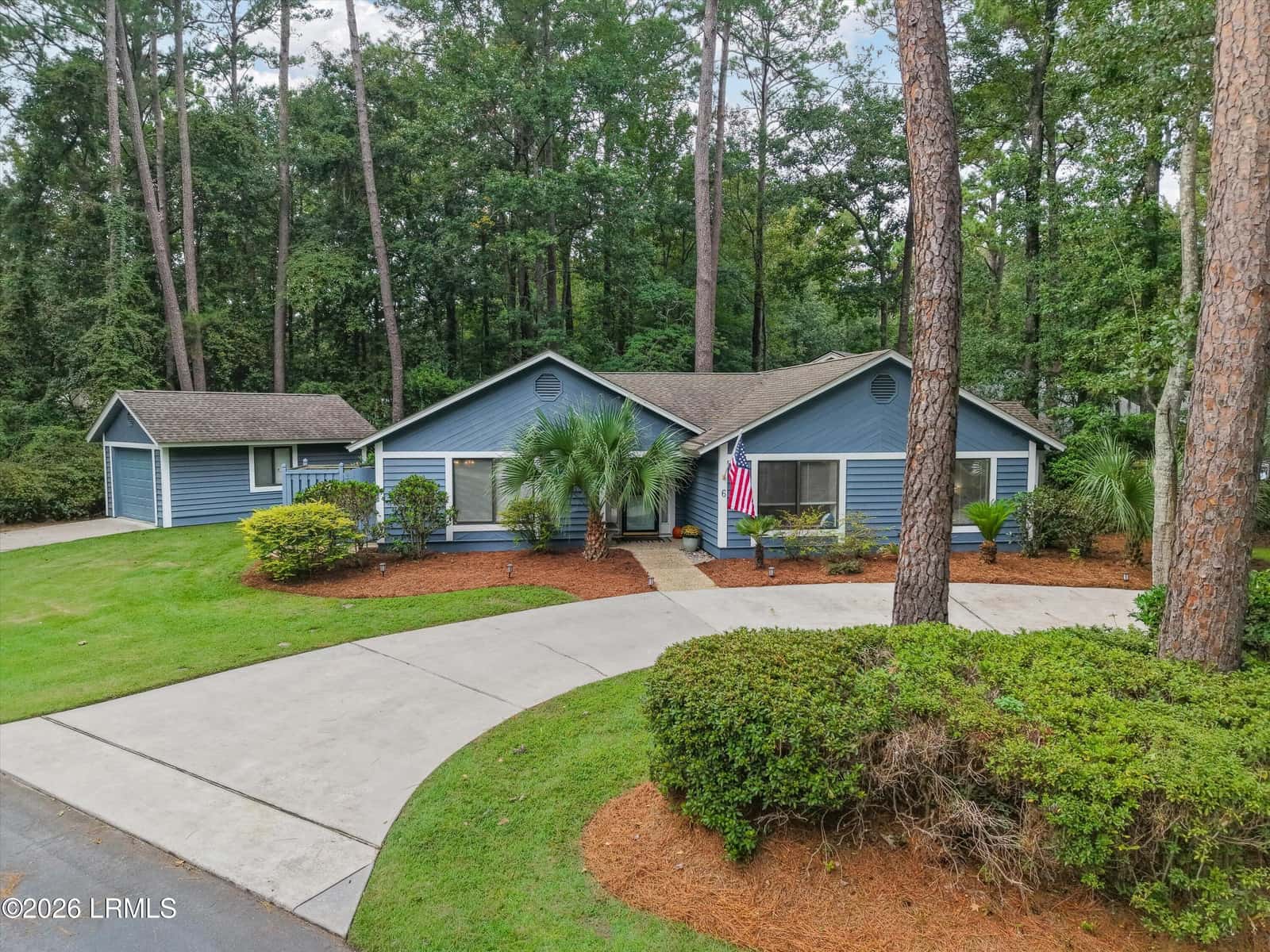 6 Sunflower Court, Hilton Head Island, SC 29926 — photo 3 of 35