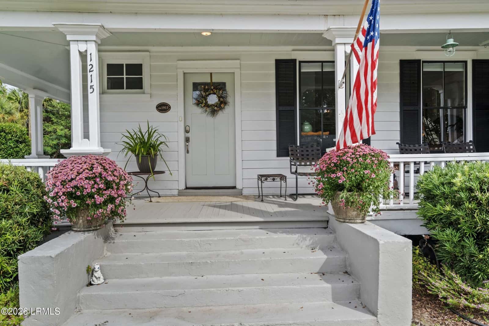 1215 Prince Street, Beaufort, SC 29902 — photo 3 of 50