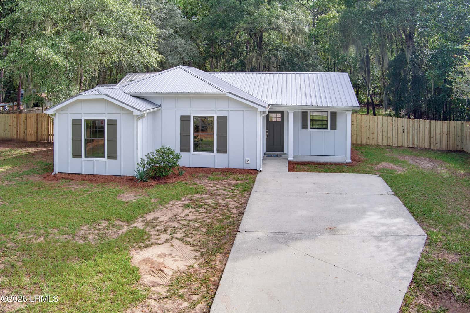 206 Middle Road, Beaufort, SC 29907