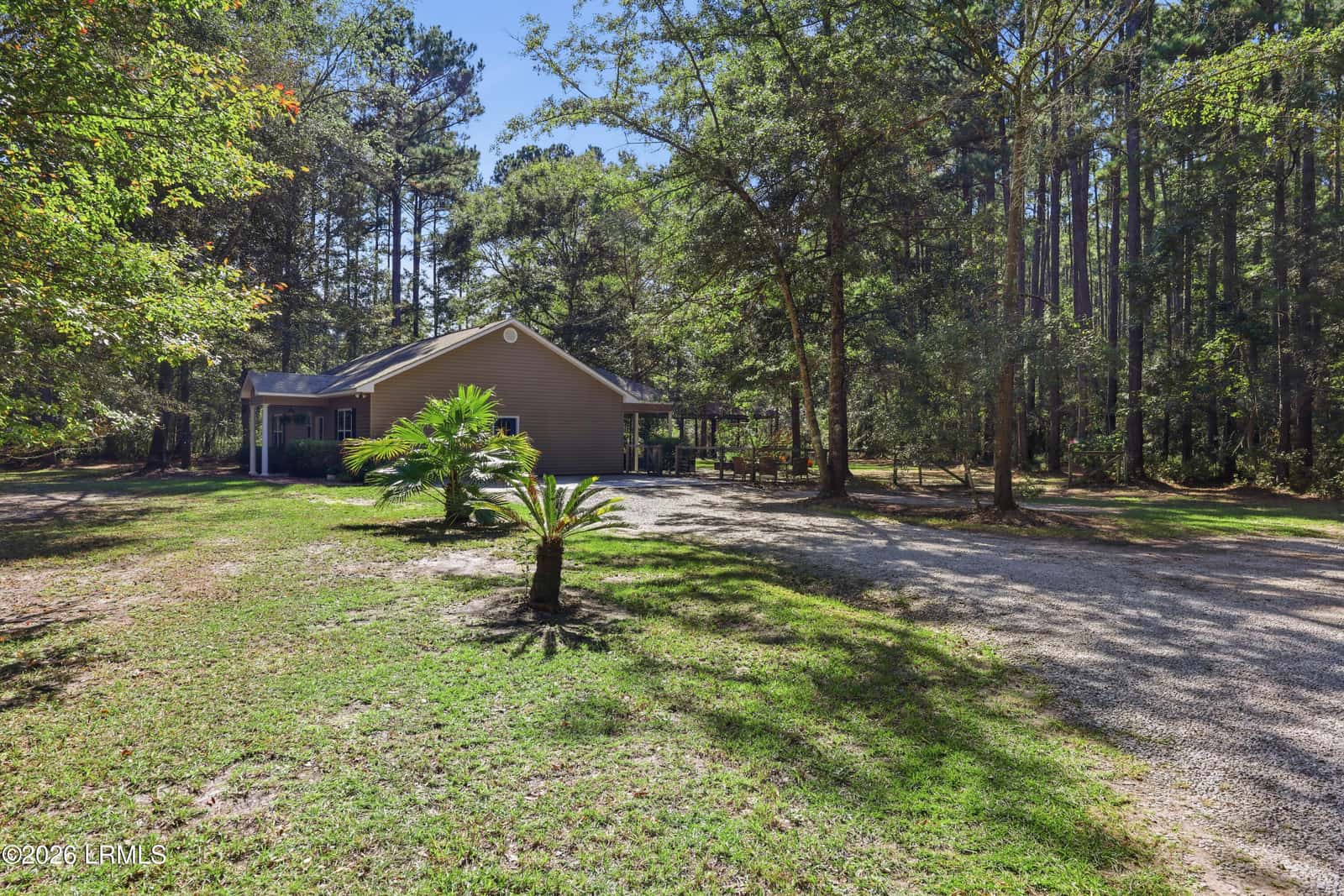 2248 Honey Hill Circle, Ridgeland, SC 29936 — photo 4 of 41