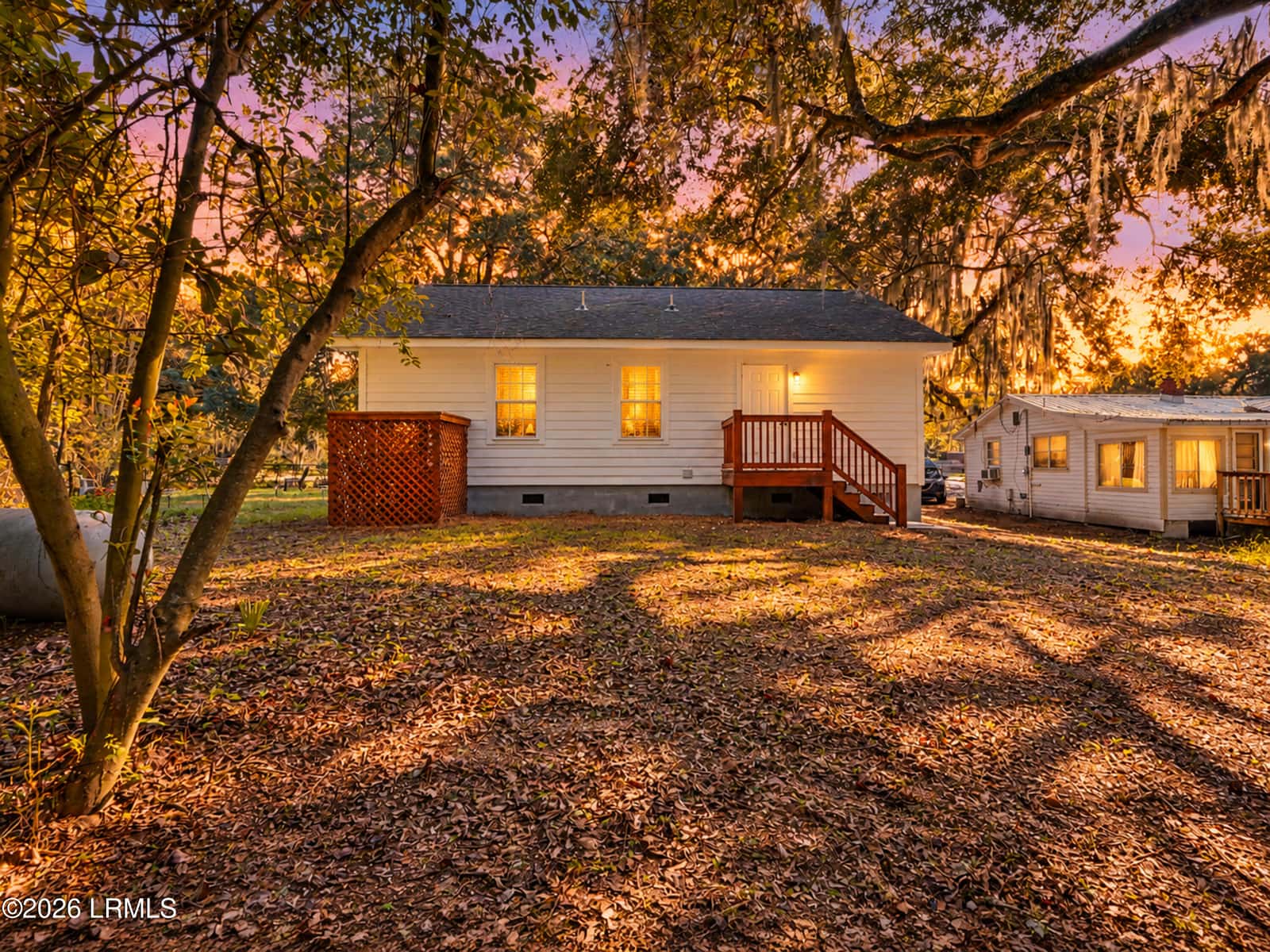 1254 Ribaut Road, Beaufort, SC 29902 — photo 2 of 35