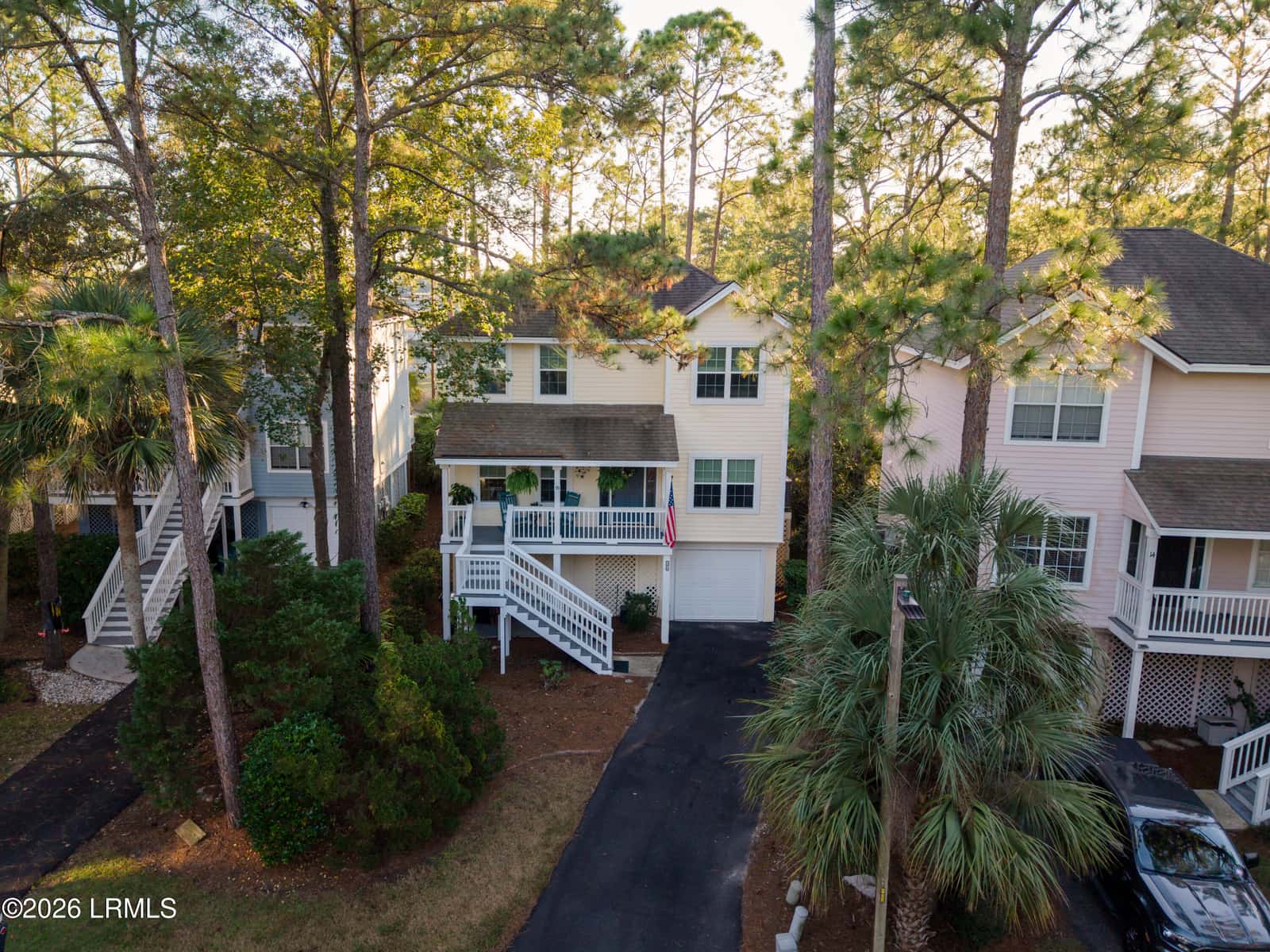 16 Pine Burr Road E 8, Hilton Head Island, SC 29926 — photo 2 of 28