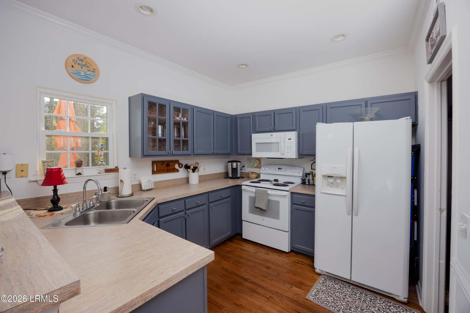 16 Pine Burr Road E 8, Hilton Head Island, SC 29926 — photo 5 of 28