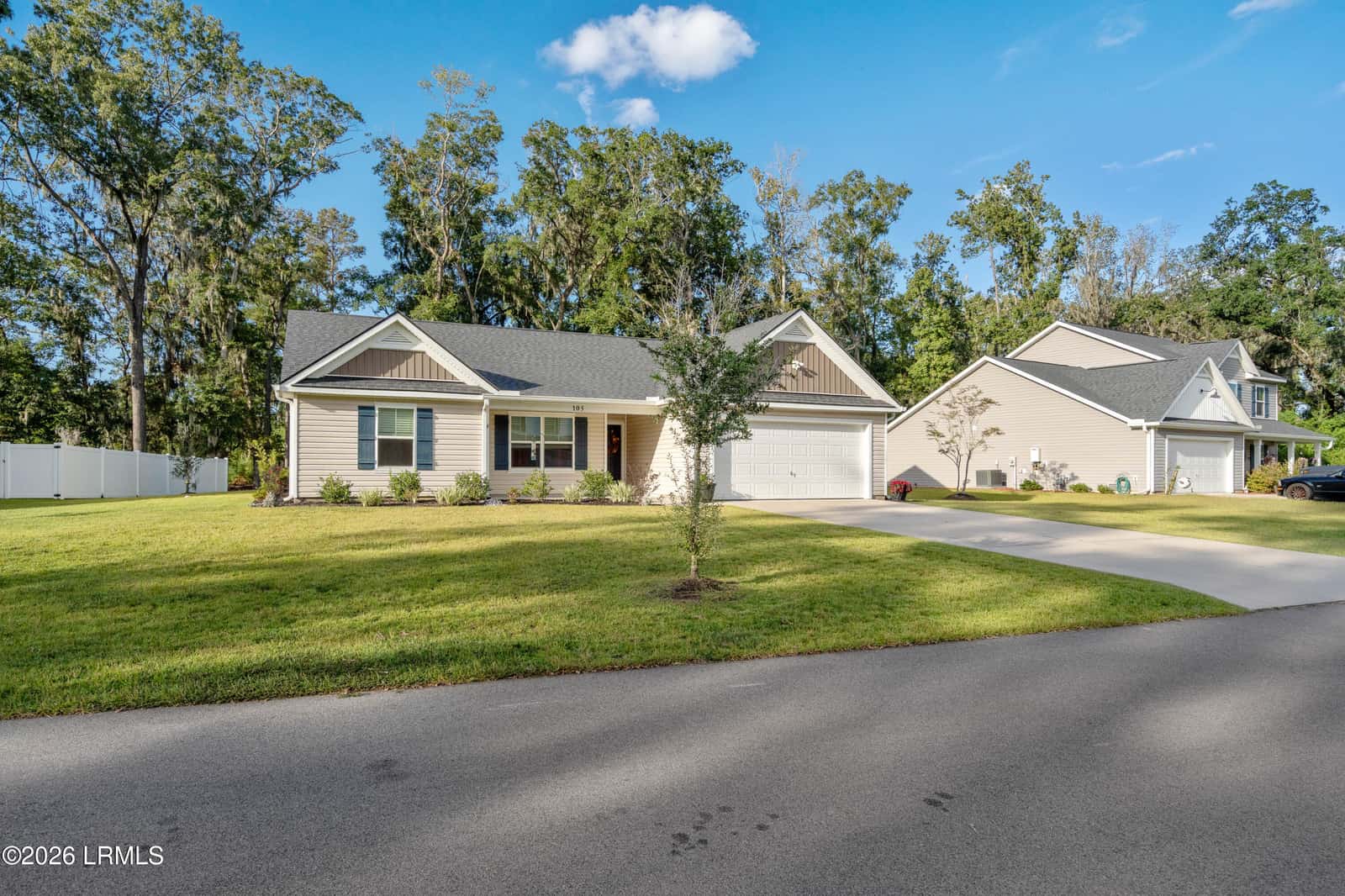 105 Teal Bluff Boulevard, Seabrook, SC 29940 — photo 2 of 43