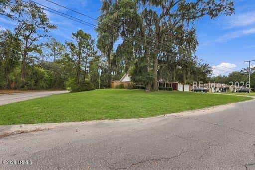 3000 Dogwood Street, Beaufort, SC 29906 — photo 2 of 24