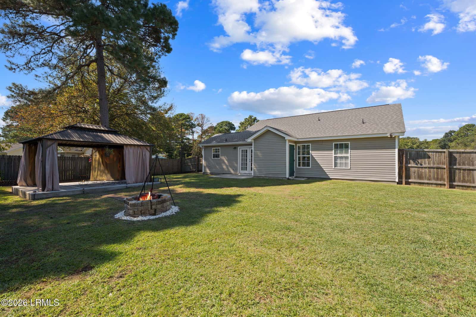 16 Blacksmith Circle, Beaufort, SC 29906 — photo 4 of 27