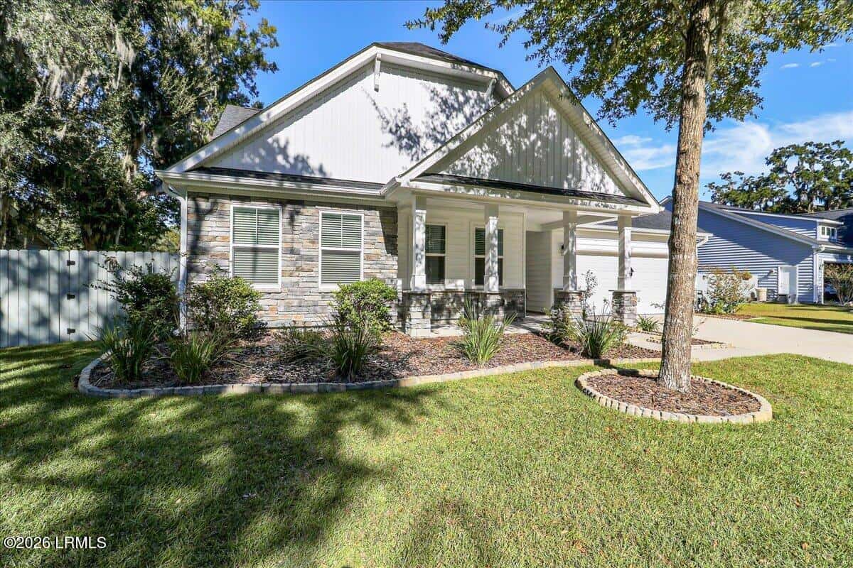 37 Fairfield Road, Beaufort, SC 29907 — photo 2 of 39