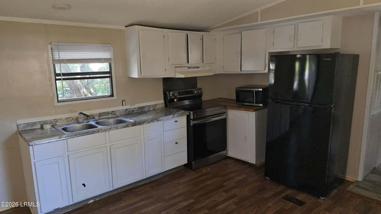 132 Bonaire Circle N, Beaufort, SC 29906 — photo 5 of 11