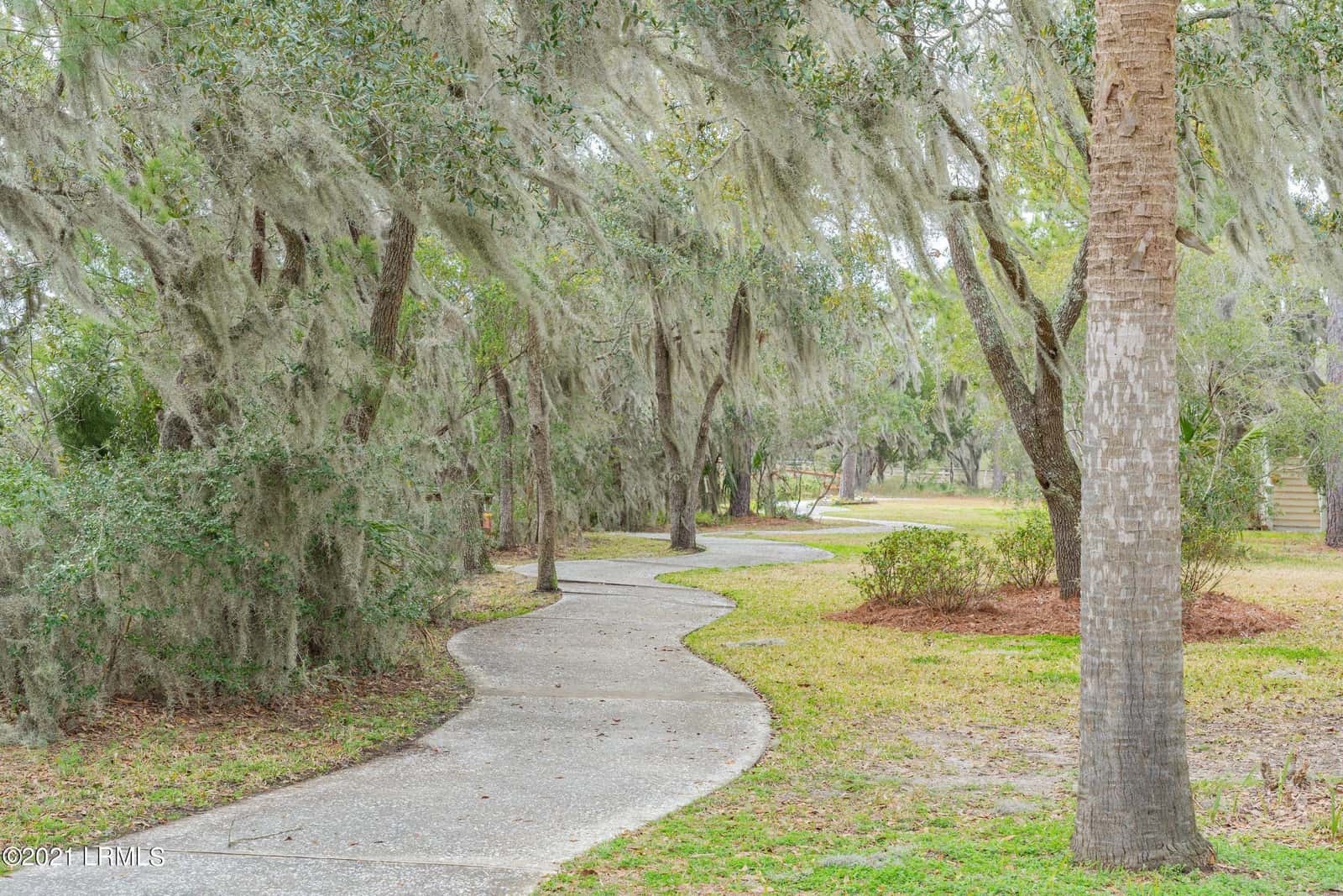 81 Petigru Drive, Beaufort, SC 29902 — photo 11 of 40