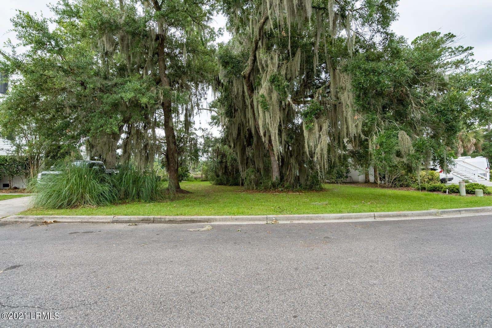 81 Petigru Drive, Beaufort, SC 29902 — photo 15 of 40