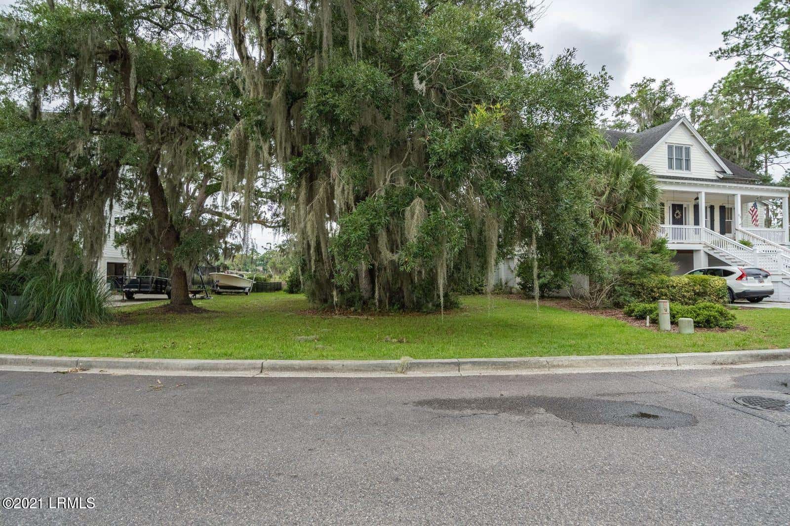 81 Petigru Drive, Beaufort, SC 29902 — photo 16 of 40