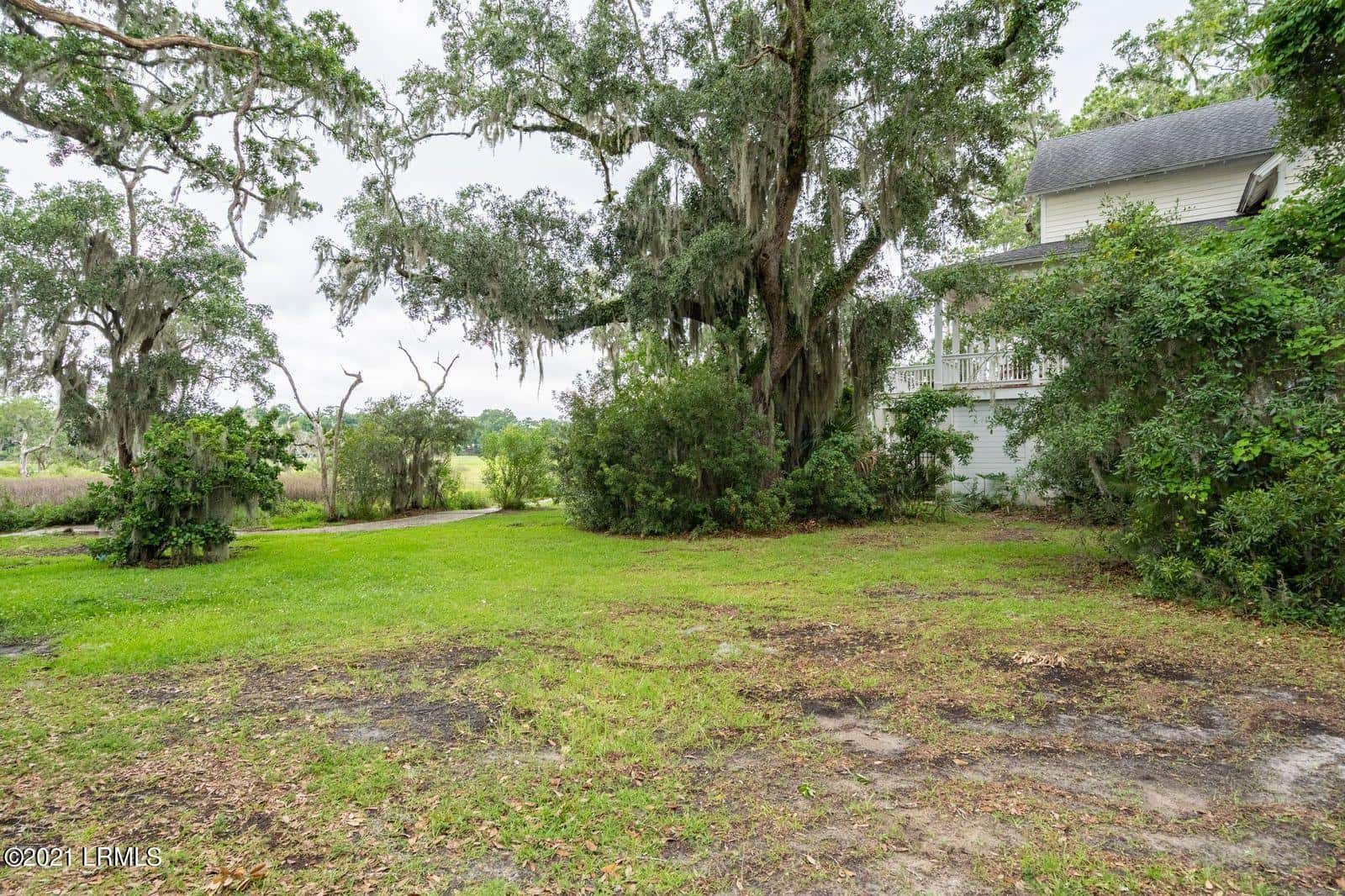81 Petigru Drive, Beaufort, SC 29902 — photo 19 of 40
