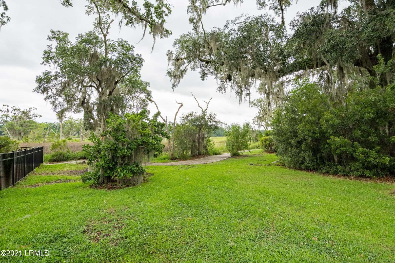 81 Petigru Drive, Beaufort, SC 29902 — photo 21 of 40