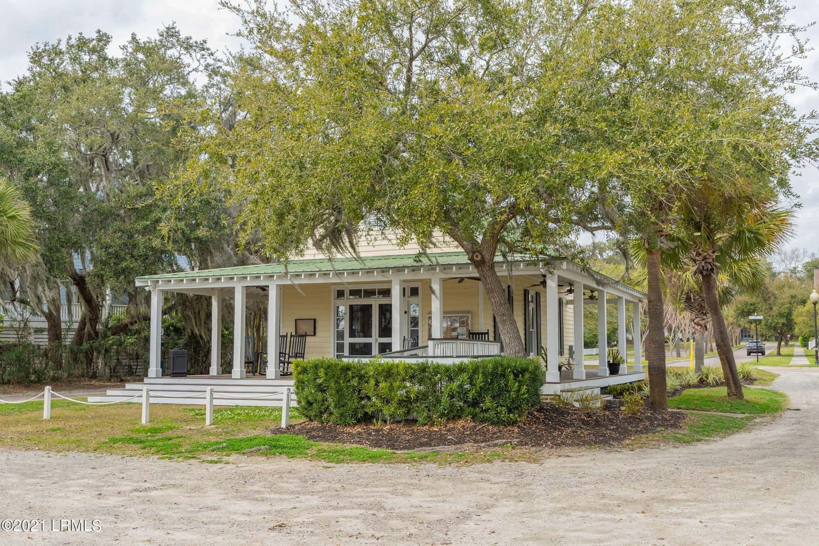 81 Petigru Drive, Beaufort, SC 29902 — photo 33 of 40