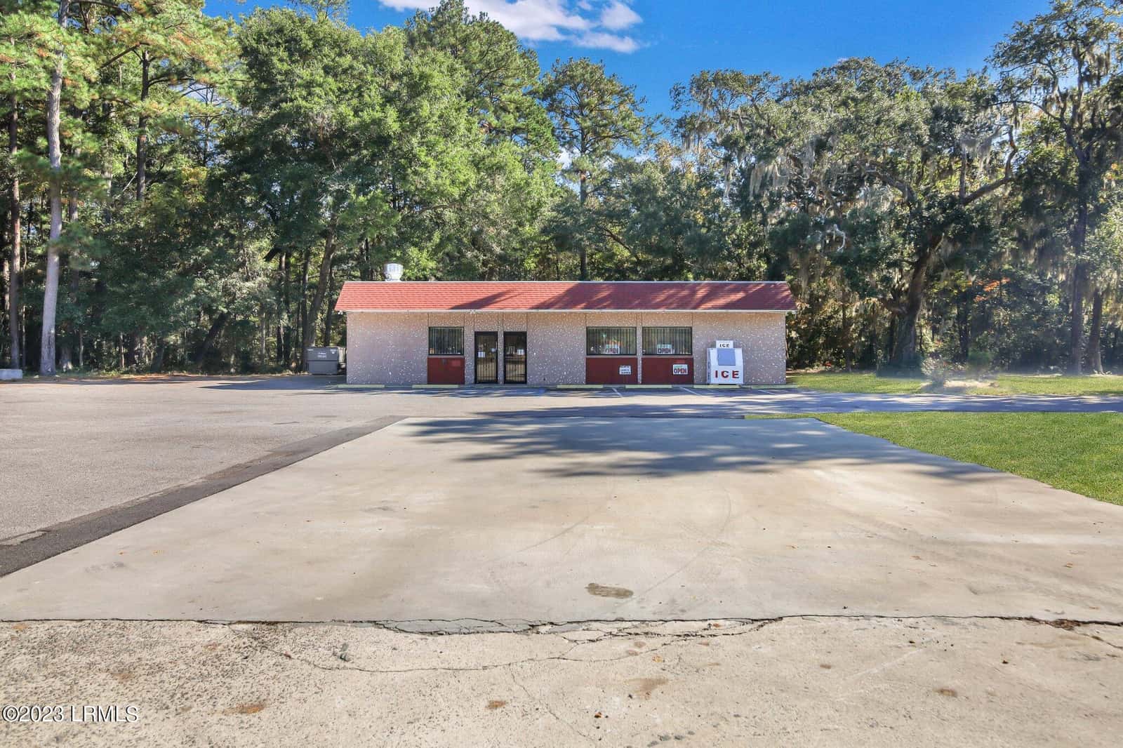 2769 Trask Parkway, Beaufort, SC 29906 — photo 3 of 18