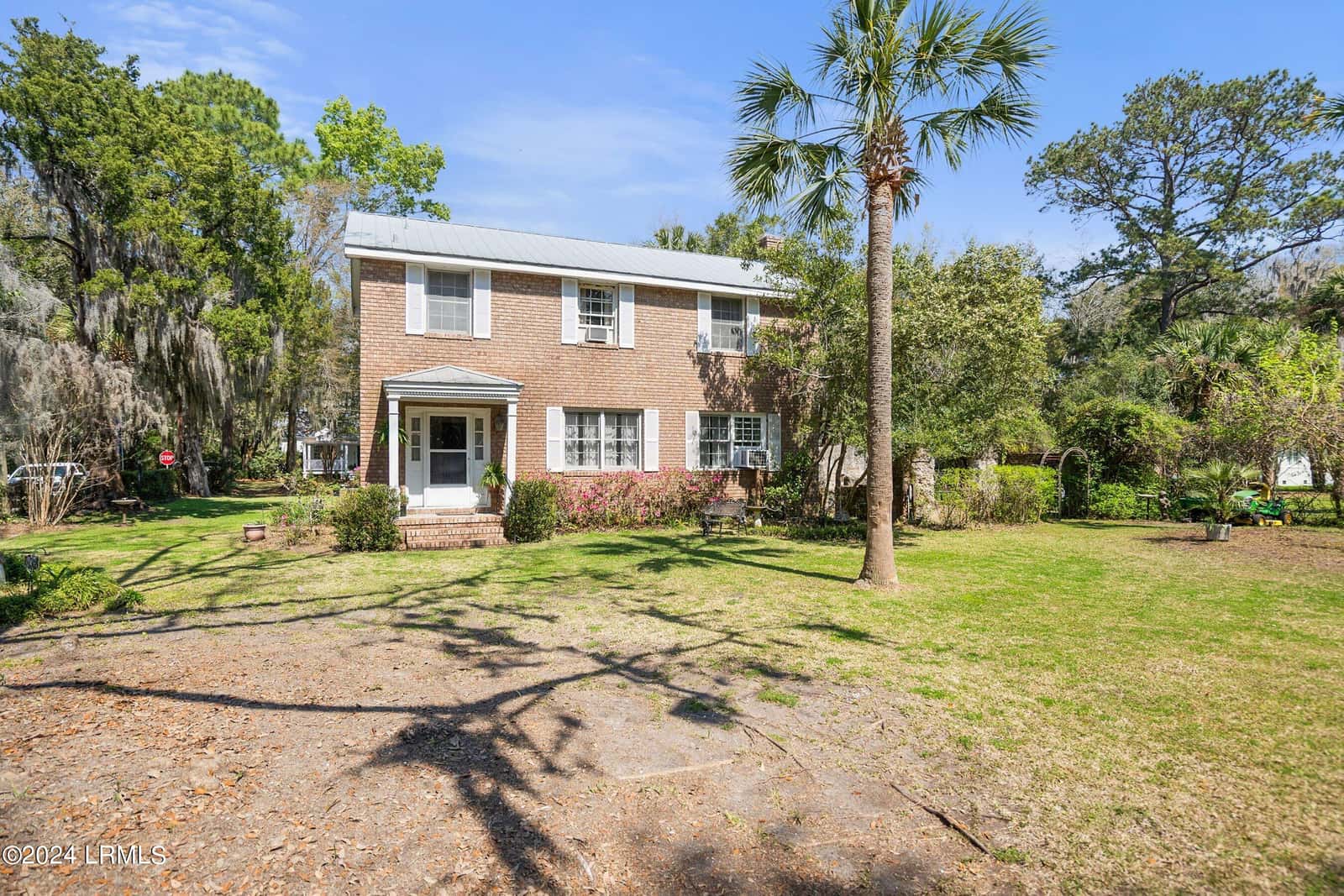 809 Hamilton Street, Beaufort, SC 29902 — photo 14 of 49