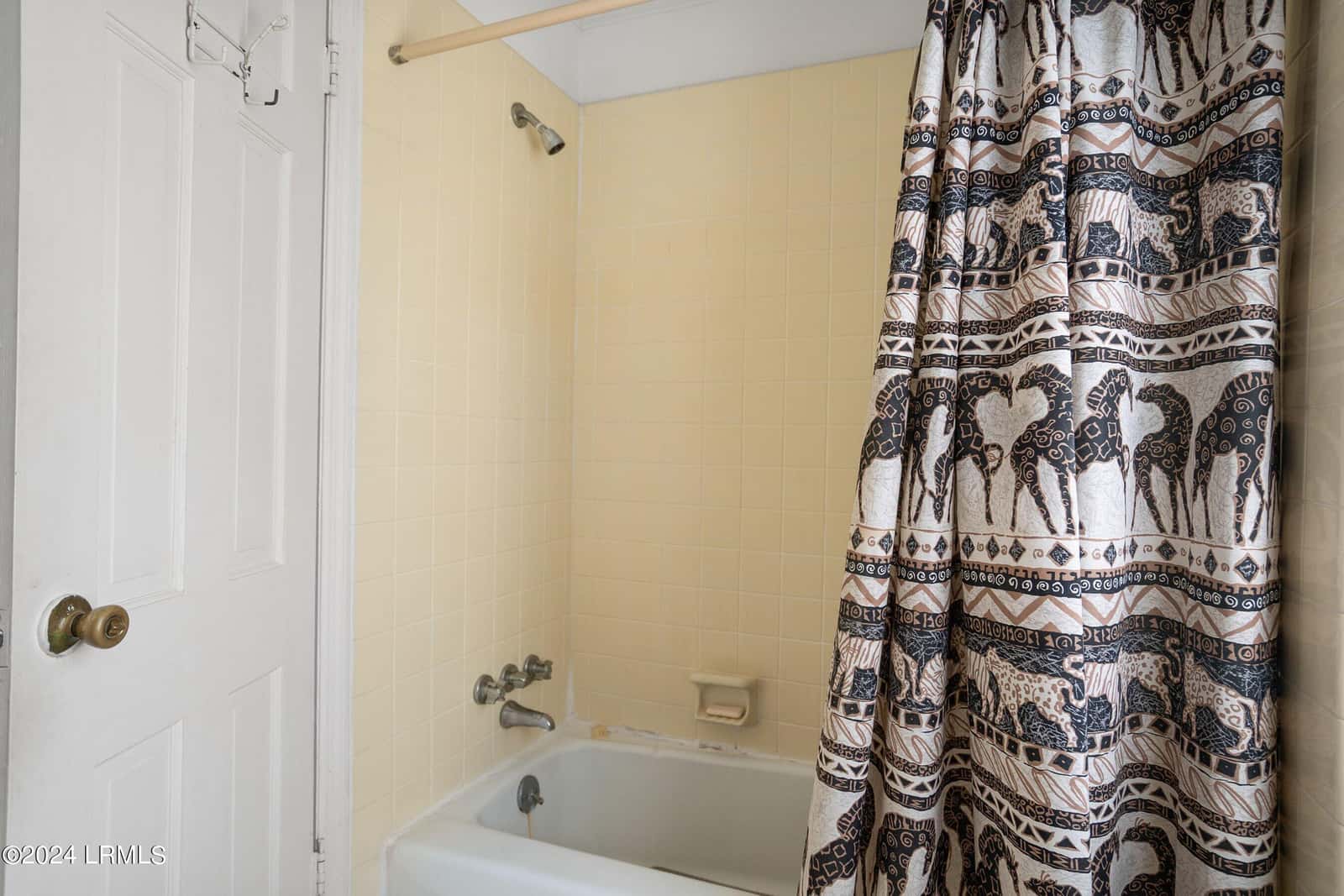 809 Hamilton Street, Beaufort, SC 29902 — photo 27 of 49