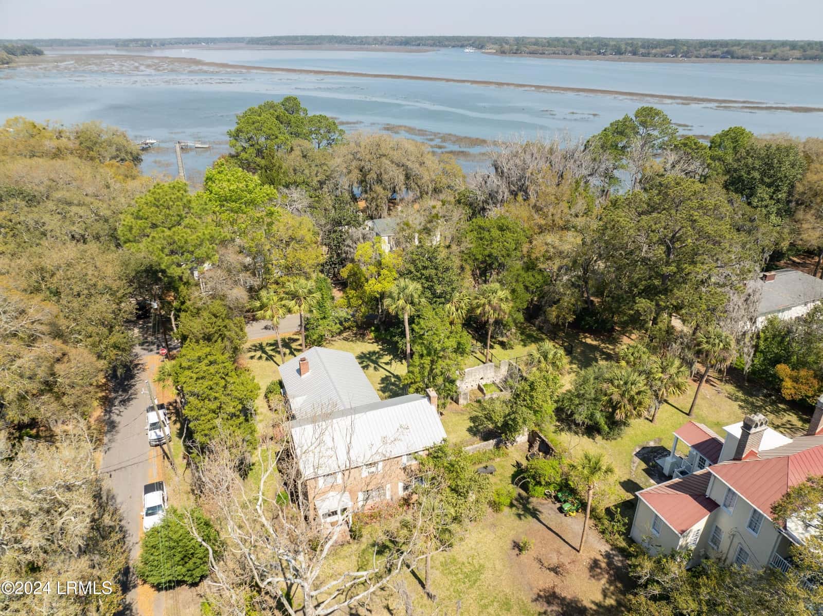 809 Hamilton Street, Beaufort, SC 29902 — photo 39 of 49