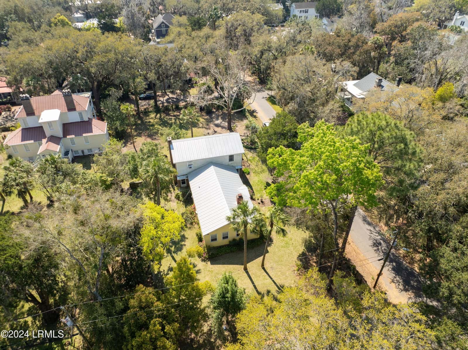 809 Hamilton Street, Beaufort, SC 29902 — photo 40 of 49