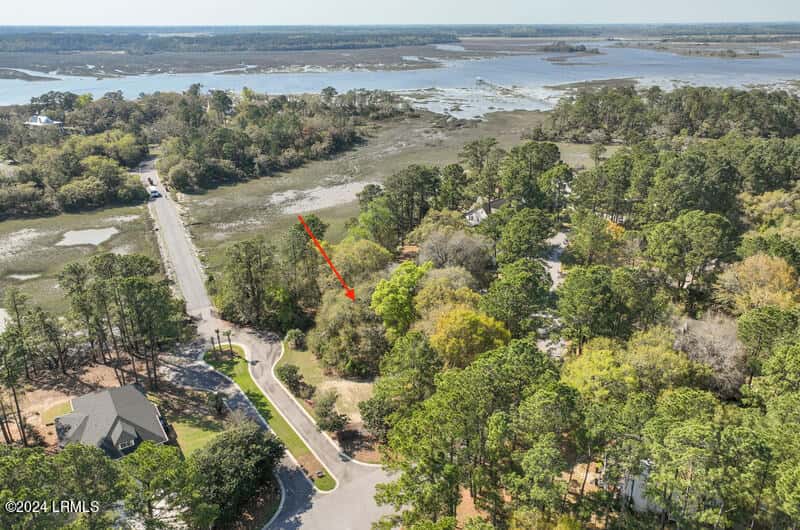87 Tuscarora Avenue, Beaufort, SC 29907 — photo 10 of 19