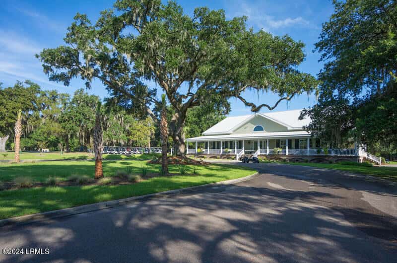 87 Tuscarora Avenue, Beaufort, SC 29907 — photo 17 of 19