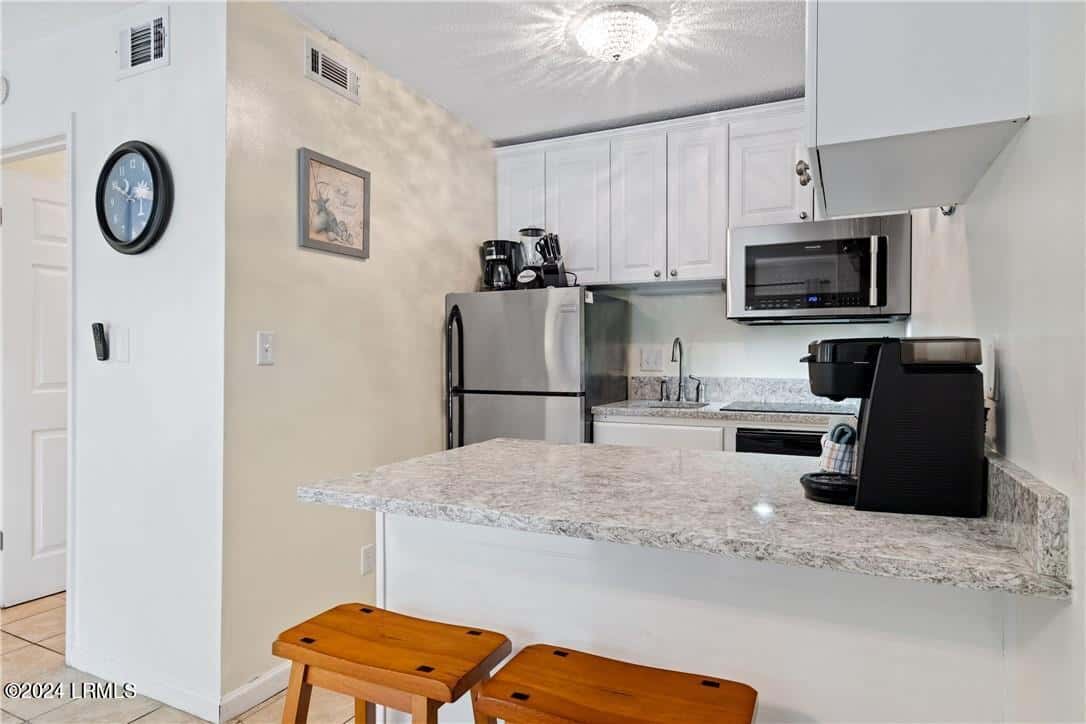 4 N Forest Beach Drive 106, Hilton Head Island, SC 29928 — photo 13 of 30