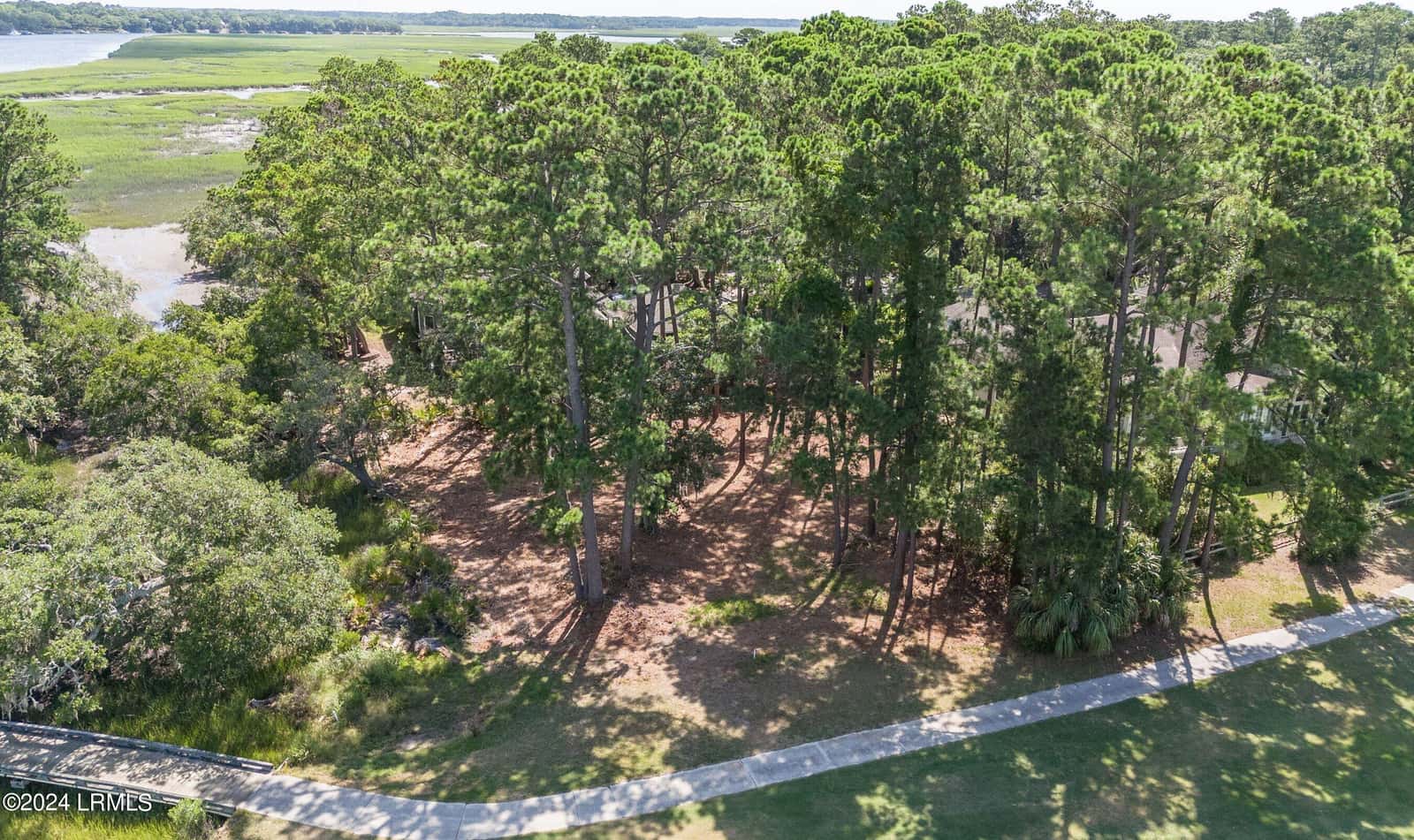 13 Butterfield Lane, Beaufort, SC 29907 — photo 10 of 32