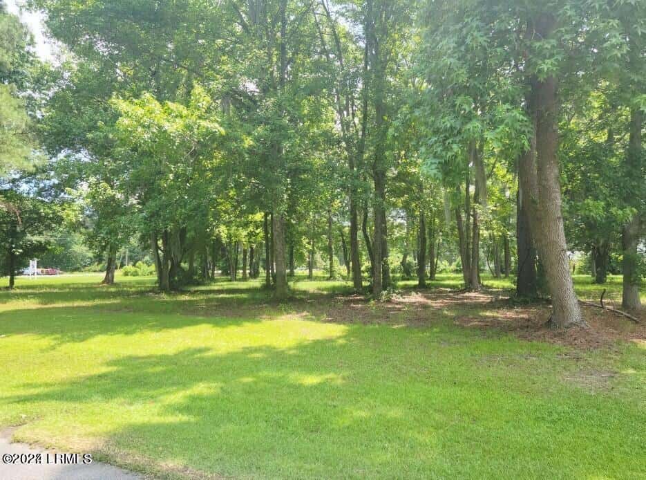 368 Parris Island Gateway, Beaufort, SC 29906 — photo 2 of 2