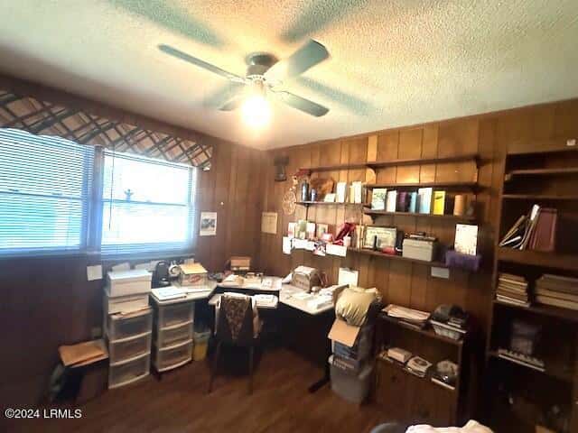 8 Taylor Street, Beaufort, SC 29906 — photo 13 of 19