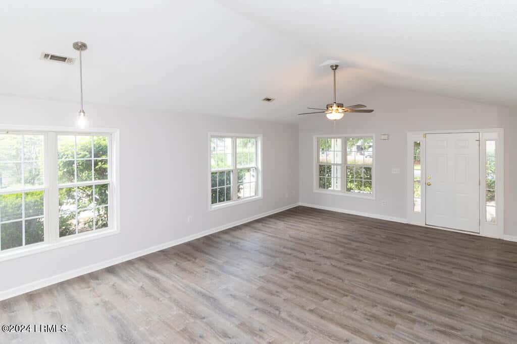 74 Bridgewater Drive, Bluffton, SC 29910 — photo 8 of 57