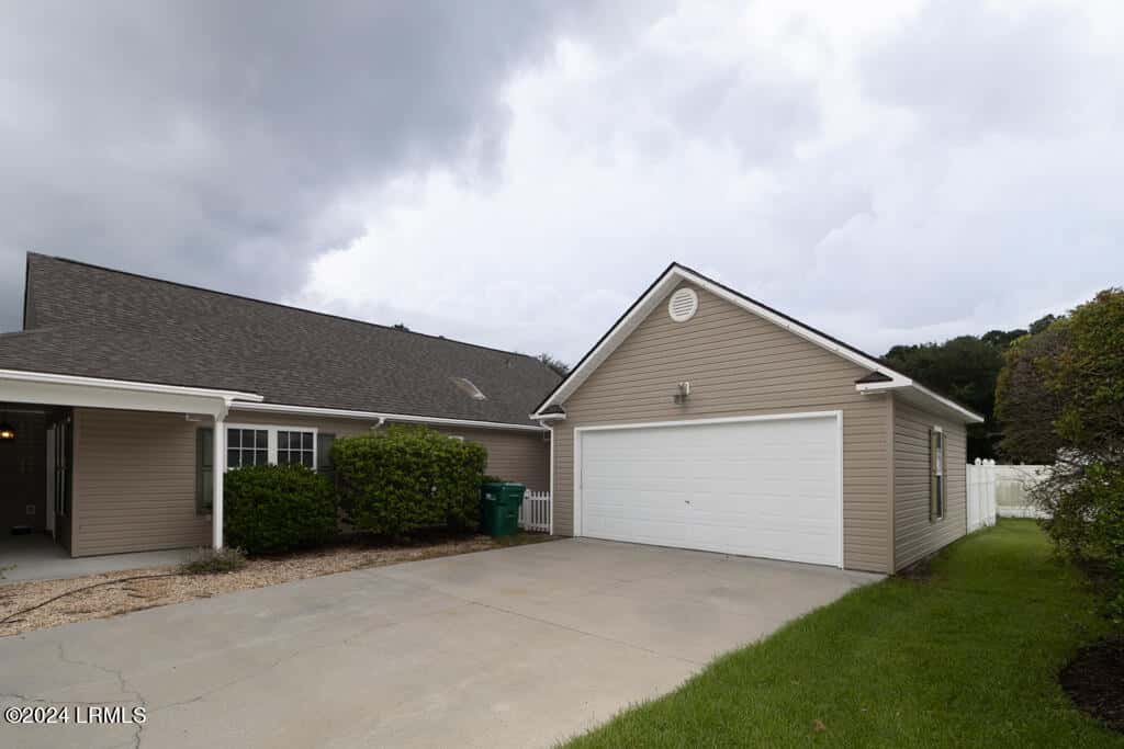 74 Bridgewater Drive, Bluffton, SC 29910 — photo 54 of 57