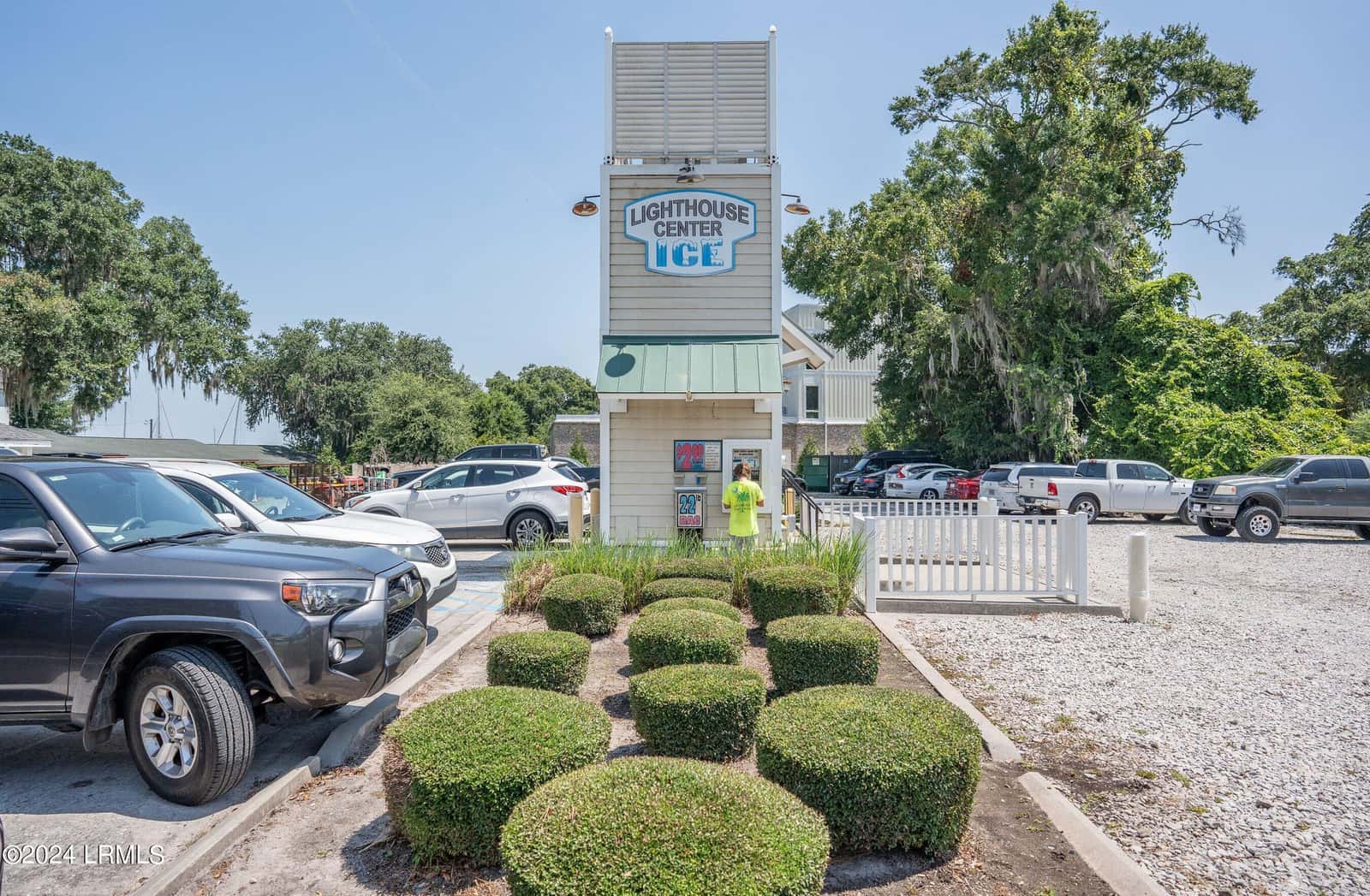 81 A Sea Island Parkway, Beaufort, SC 29907 — photo 10 of 34