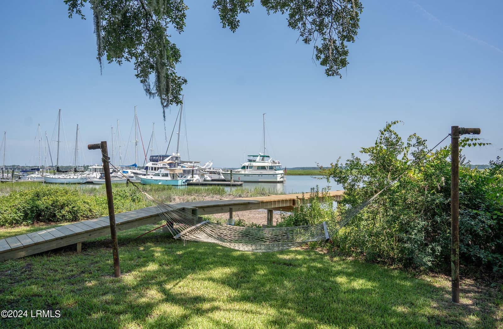 81 A Sea Island Parkway, Beaufort, SC 29907 — photo 17 of 34