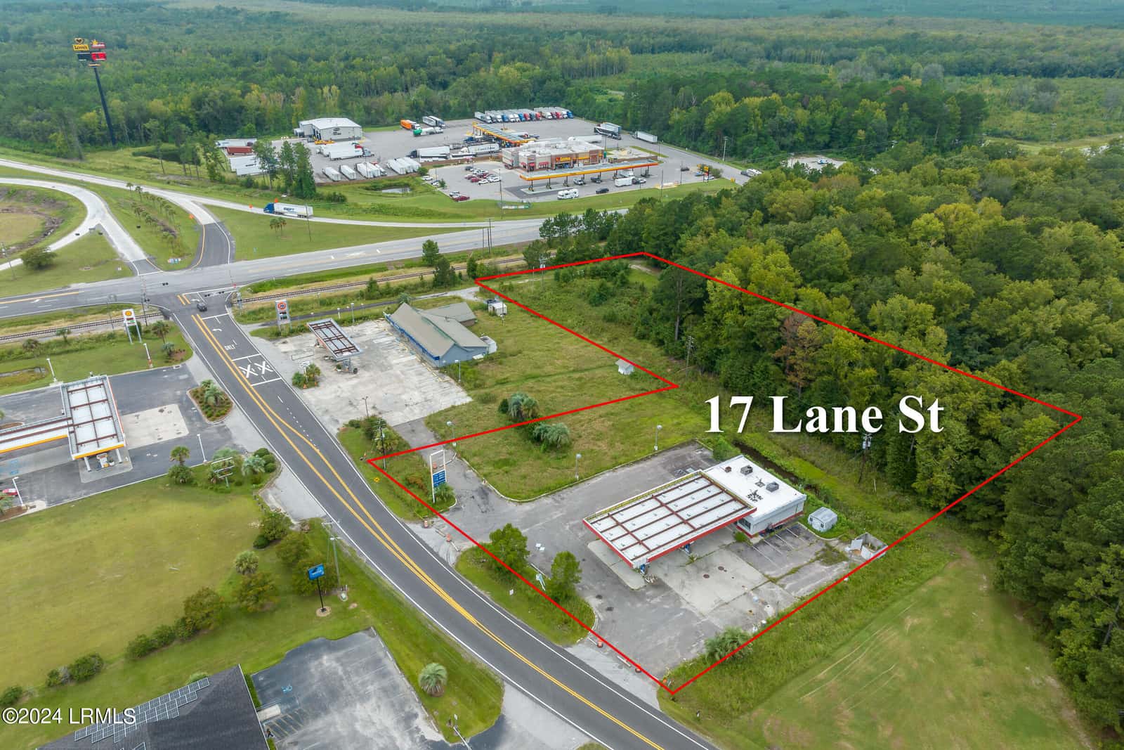 17 Lane Street, Yemassee, SC 29945 — photo 8 of 17