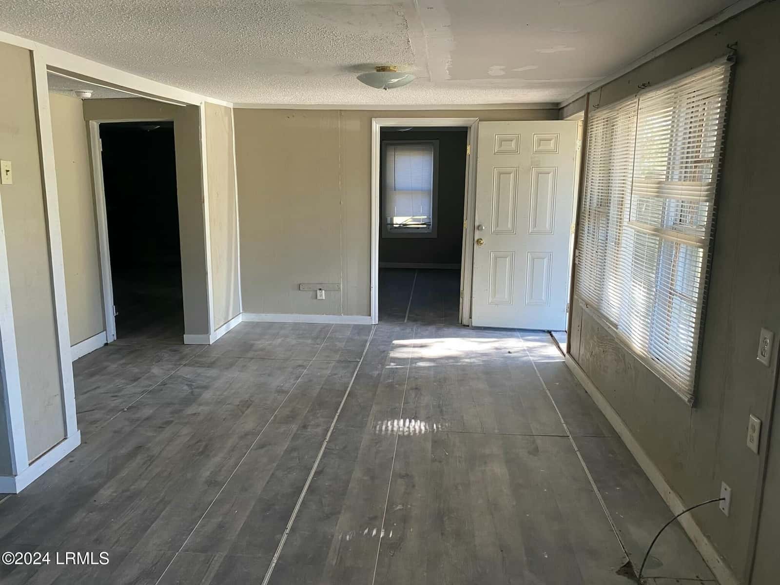1237 Railroad Avenue, Allendale, SC 29810 — photo 2 of 4