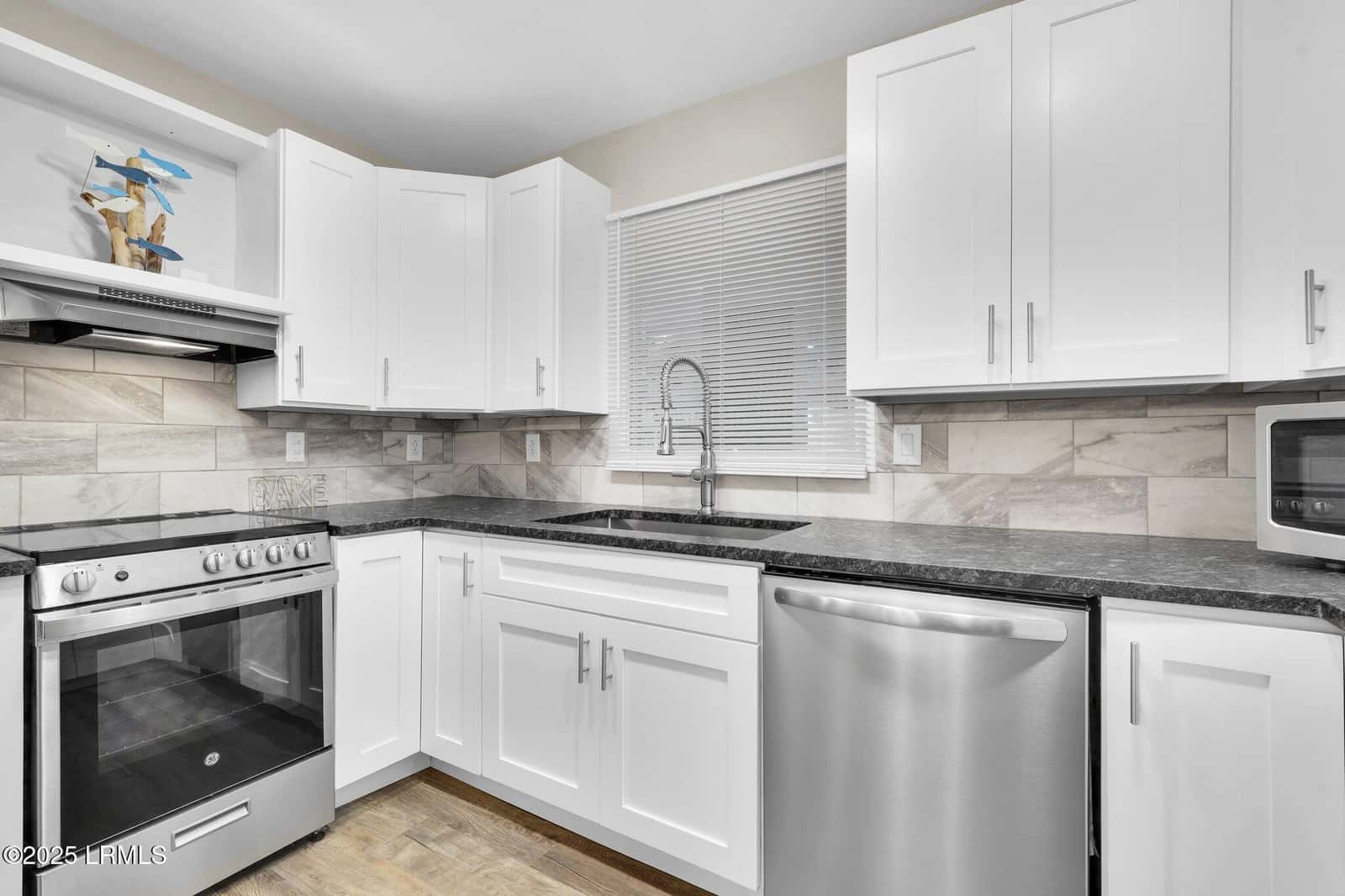 663 William Hilton Parkway 3110, Hilton Head Island, SC 29928 — photo 12 of 50
