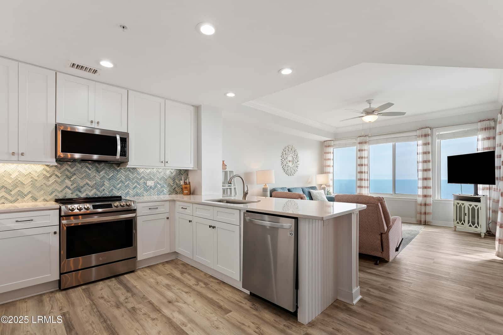 10 N Forest Beach Drive 3404, Hilton Head Island, SC 29928 — photo 18 of 48