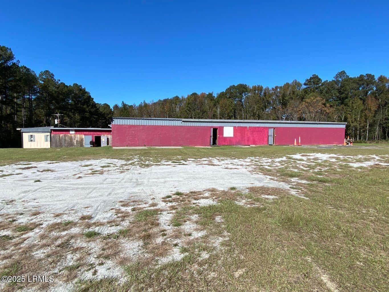 10438 Burtons Ferry Highway, Allendale, SC 29810 — photo 2 of 17