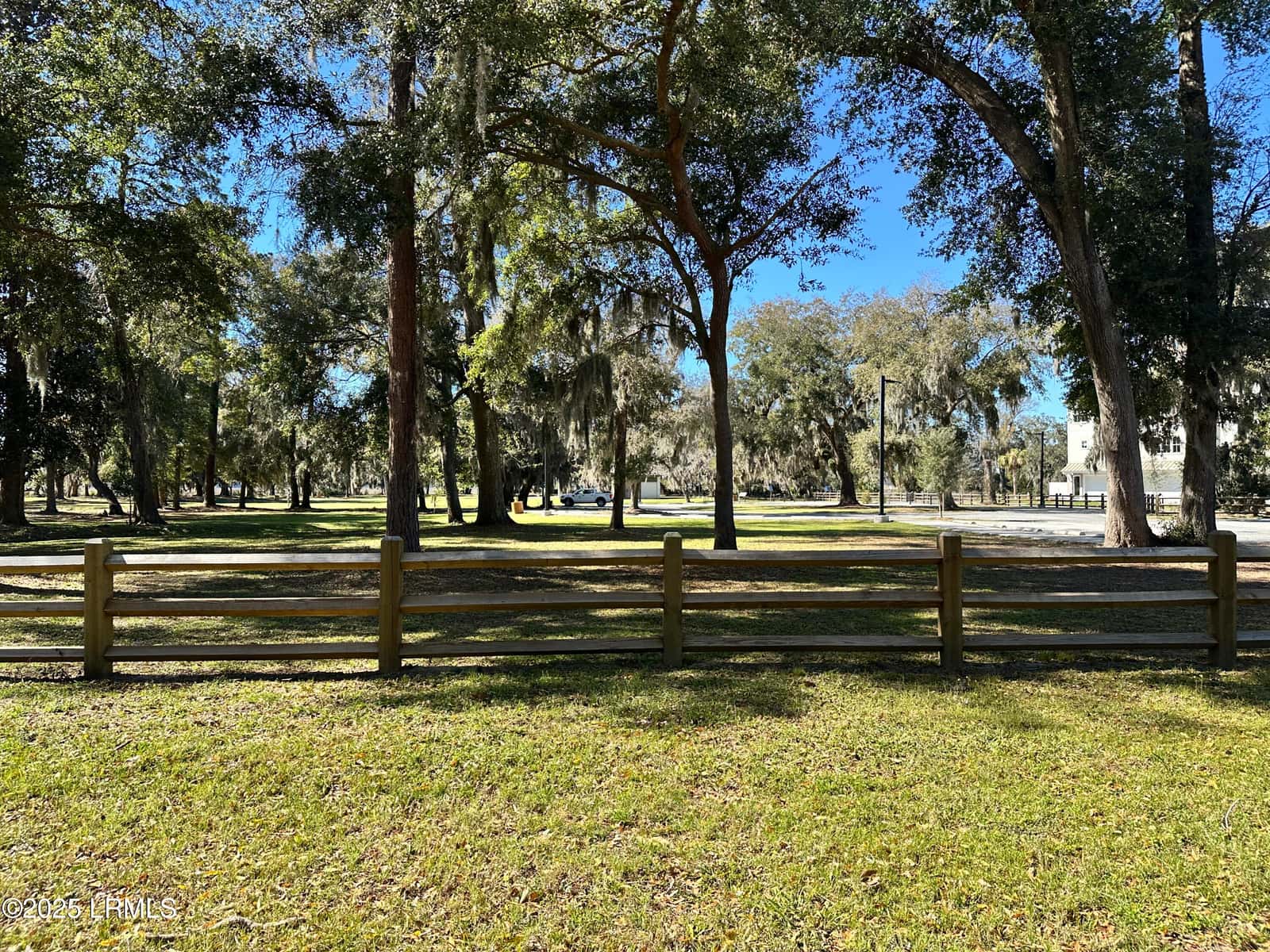 202 Harborview Drive, Beaufort, SC 29907 — photo 4 of 30