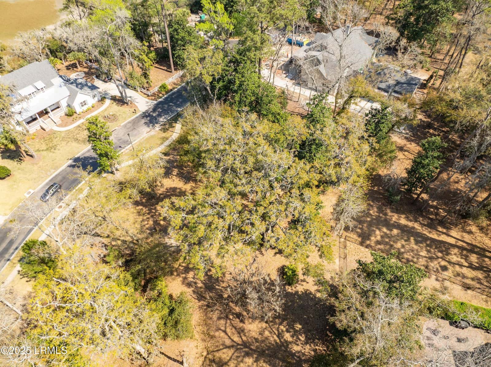 220 De La Gaye Point, Beaufort, SC 29902 — photo 16 of 37