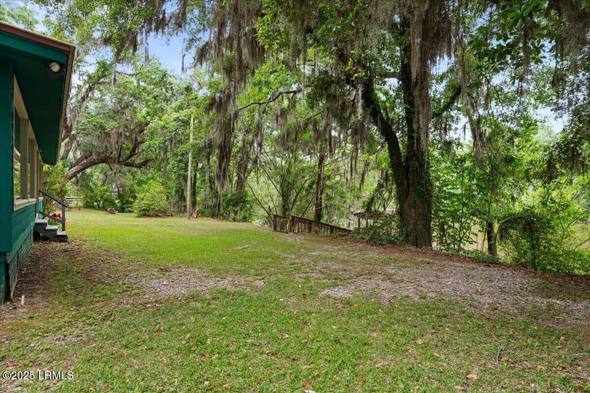 6747 Purrysburg Road, Hardeeville, SC 29927 — photo 33 of 47