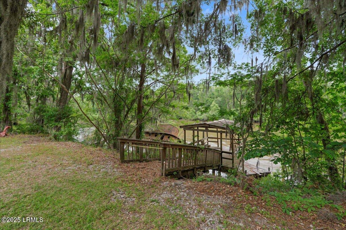6747 Purrysburg Road, Hardeeville, SC 29927 — photo 34 of 47