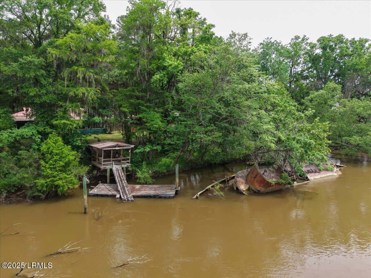 6747 Purrysburg Road, Hardeeville, SC 29927 — photo 45 of 47