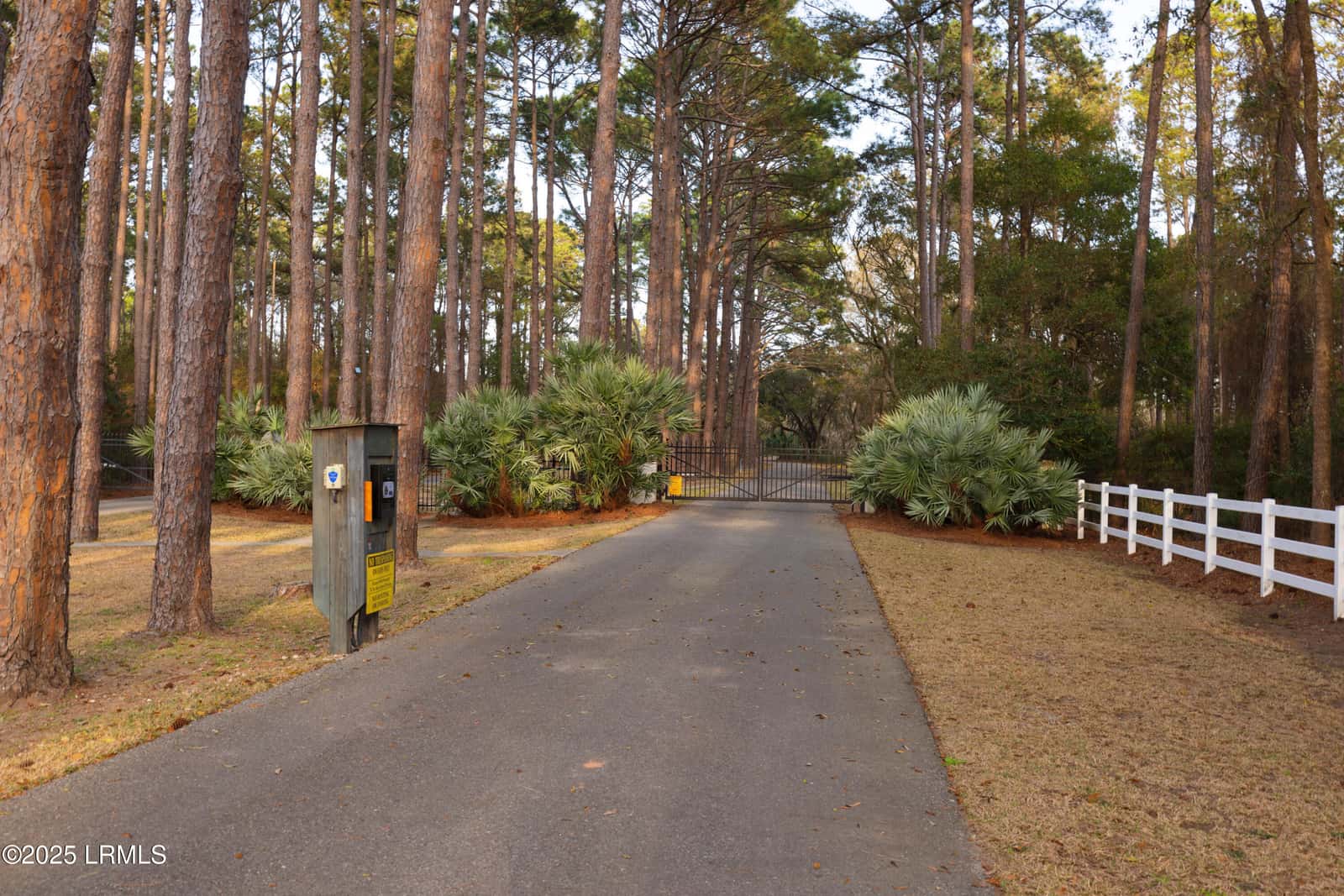 14 Vista Boulevard W, St. Helena Island, SC 29920 — photo 2 of 22