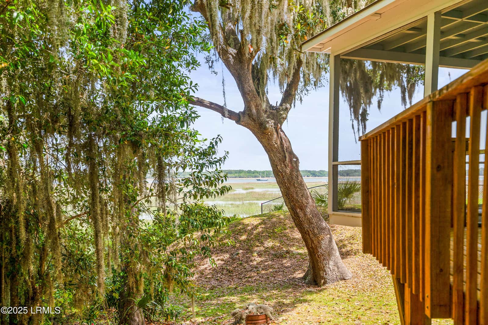 1203 Laudonniere Street, Beaufort, SC 29902 — photo 12 of 67