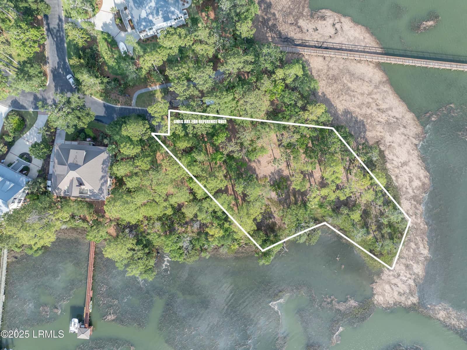 418 Islands Avenue, Beaufort, SC 29902 — photo 4 of 31