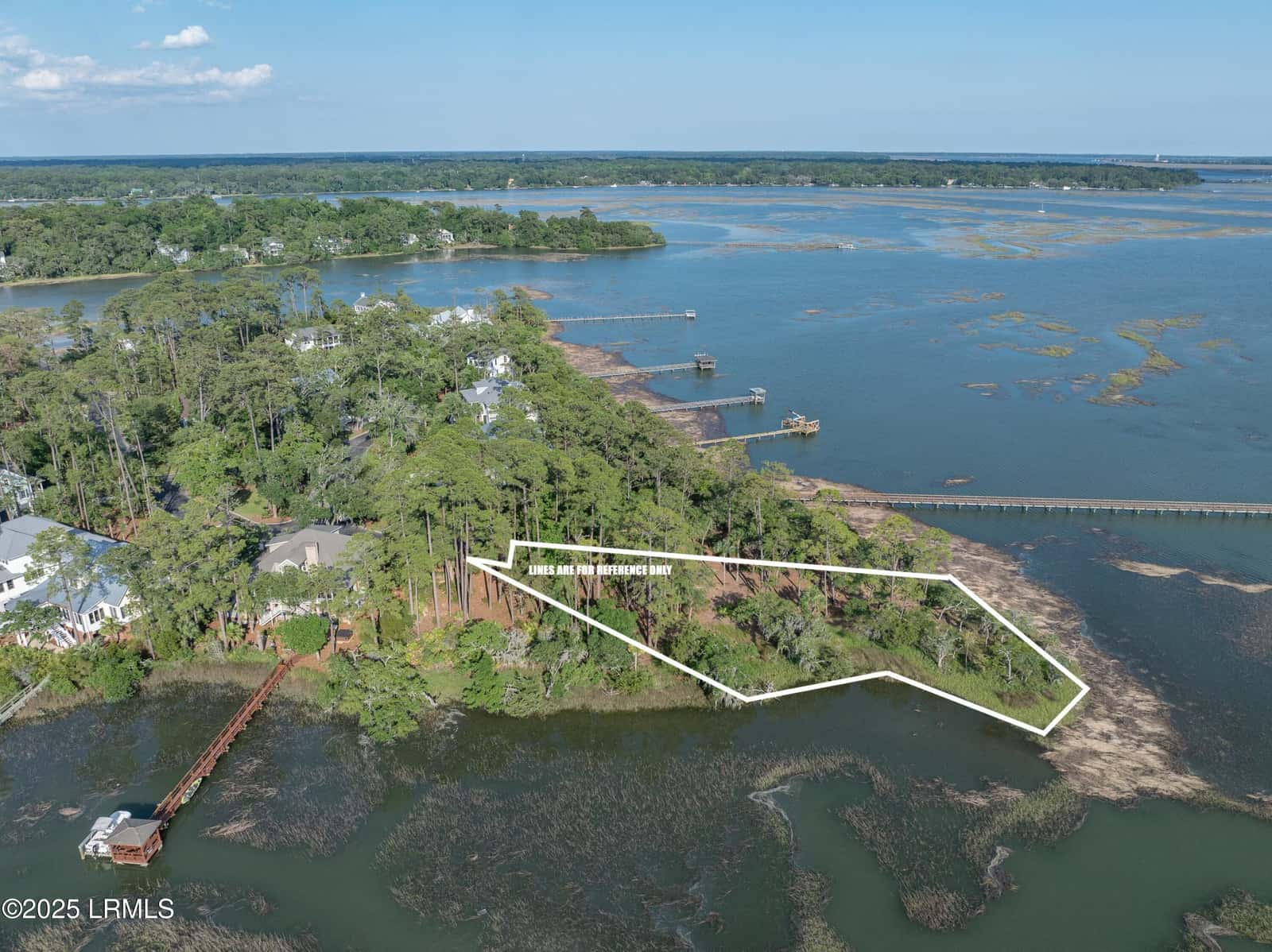 418 Islands Avenue, Beaufort, SC 29902 — photo 1 of 31