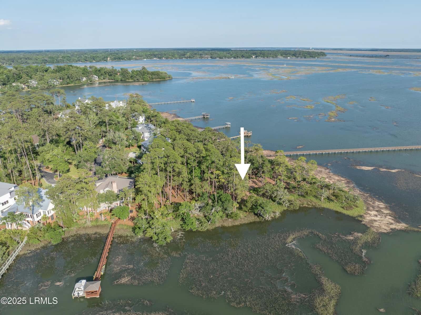 418 Islands Avenue, Beaufort, SC 29902 — photo 9 of 31