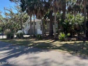 307 Deer Pointe Court, Fripp Island, SC 29920 — photo 10 of 13