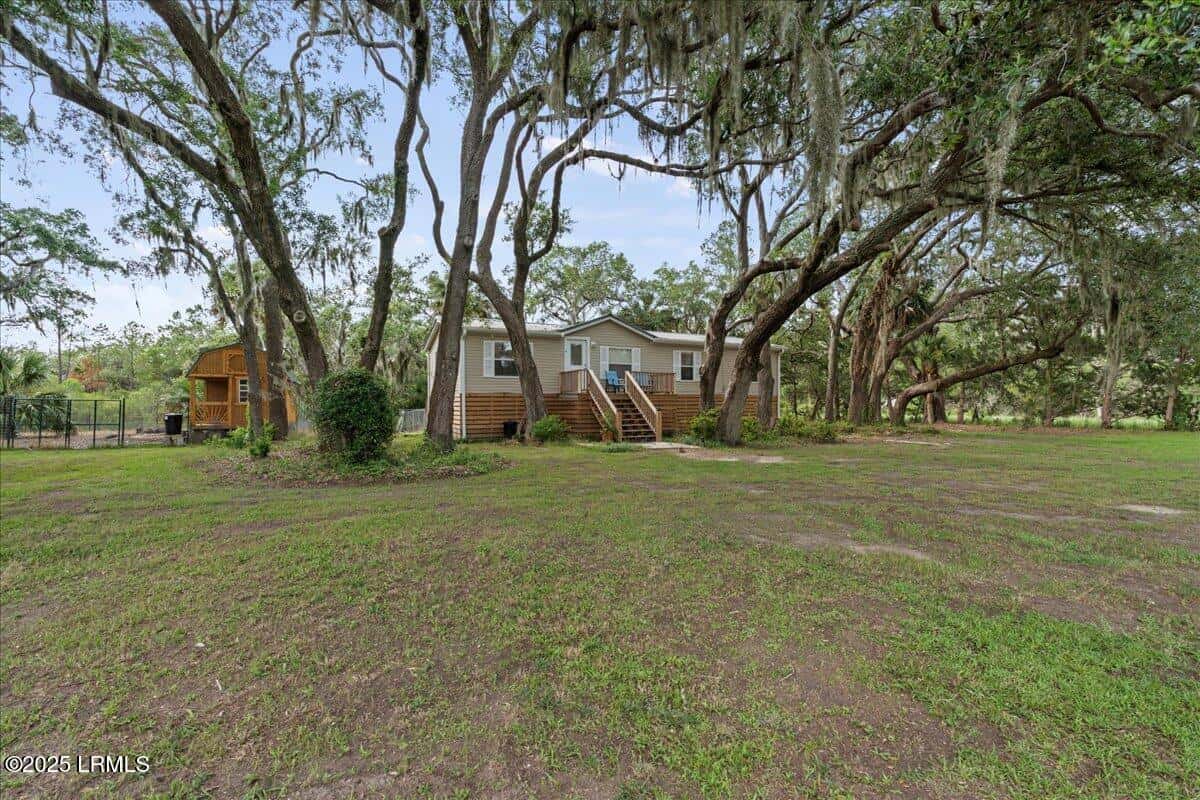4 View Point Circle, St. Helena Island, SC 29920 — photo 3 of 36